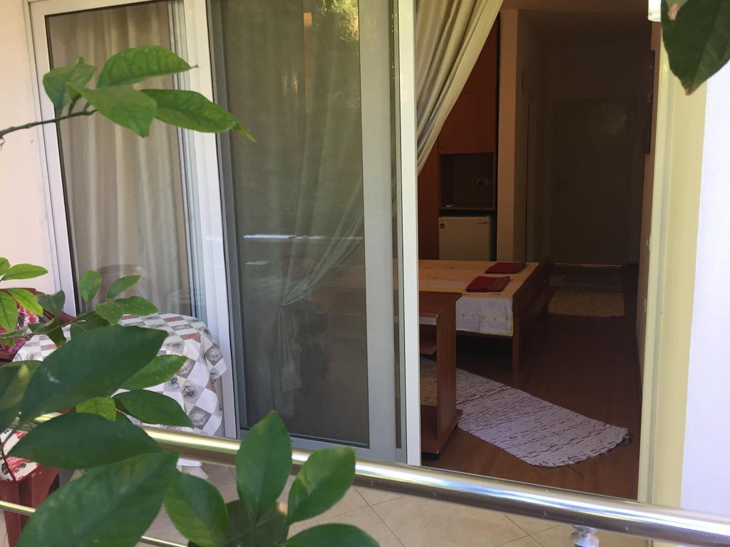 Tina Rooms Ulcinj Exterior foto